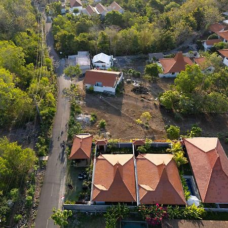 Rain Villa Uluwatu By Bukit Vista Exterior photo