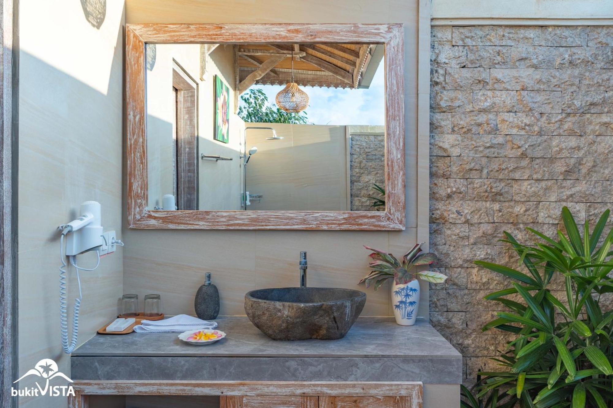 Rain Villa Uluwatu By Bukit Vista Exterior photo